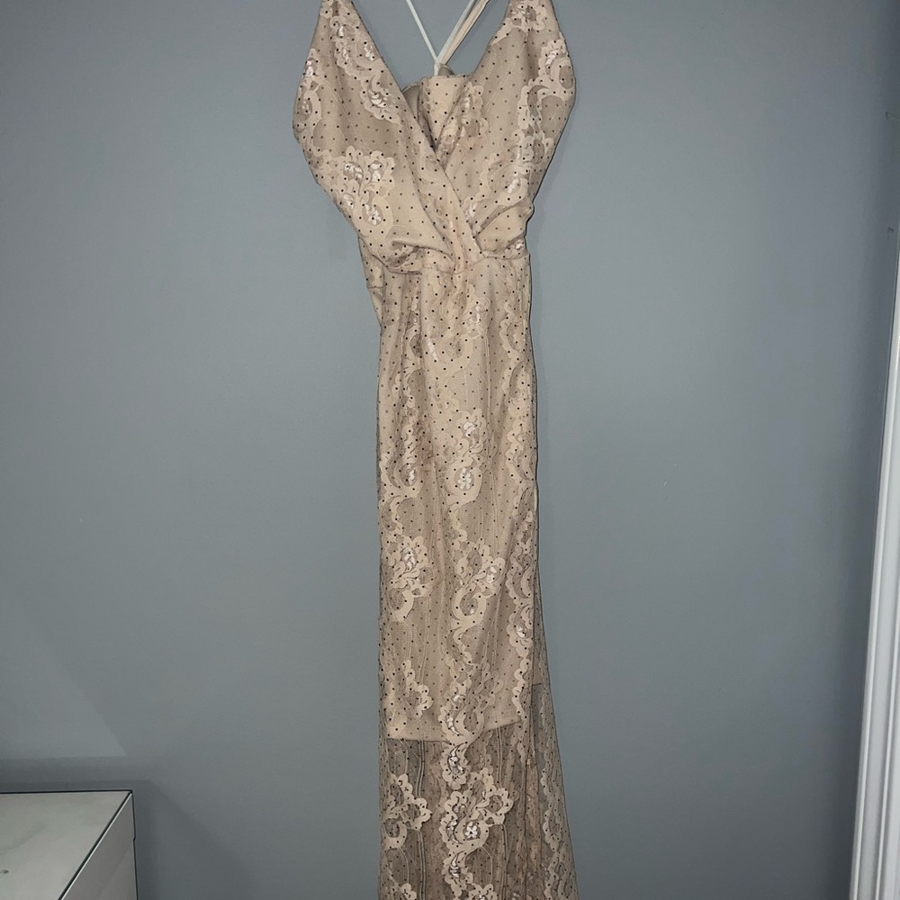 Cream NSR Maxi/Mini Dress